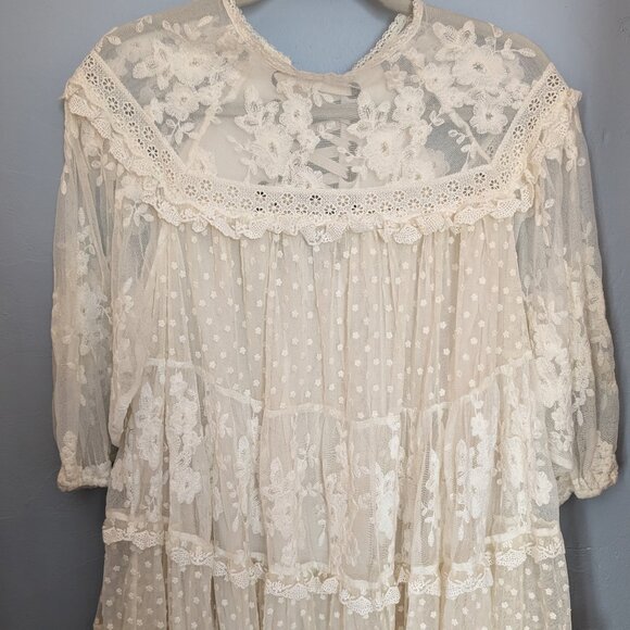 📸 Spell Dawn Lace Mini Dress - Picture 2 of 3